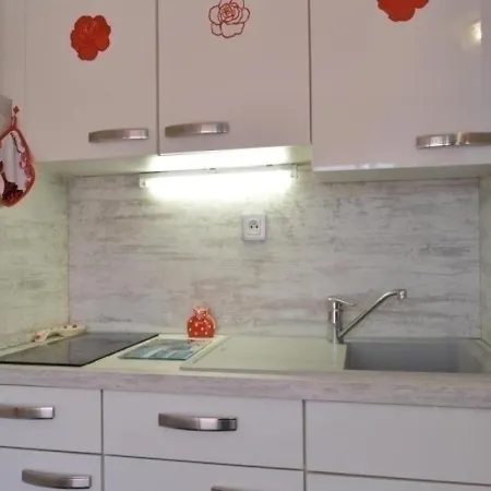 Cap D'agde, 2 Pieces, 4 Personnes - Fr-1-249-242 *